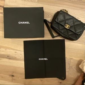 Chanel 19 Black Lambskin